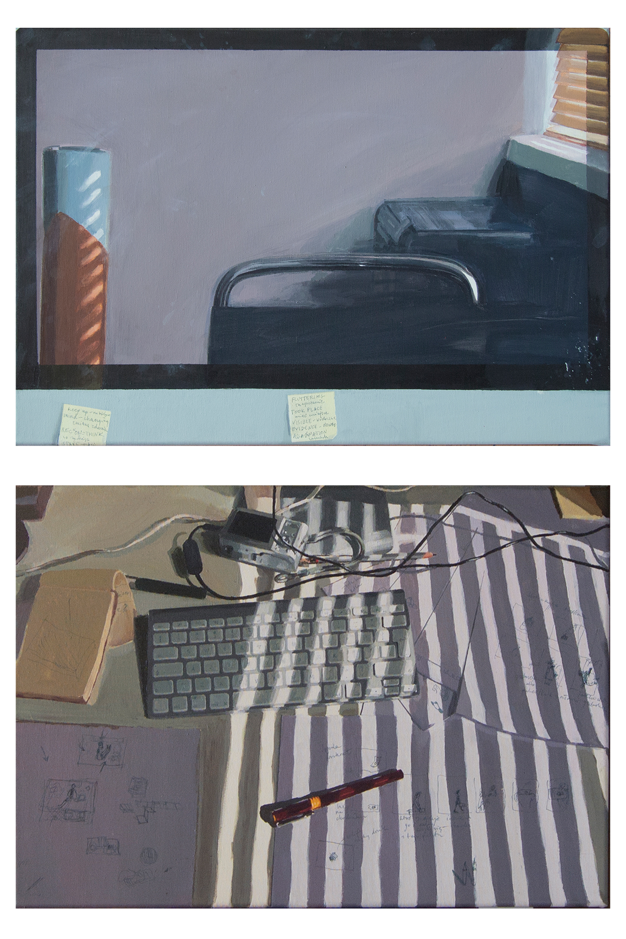 Obraz akrylowy na płótnie ukazujący biurko z monitorem, podłączonym aparatem fotograficznym, klawiaturą, notesem i długopisem.